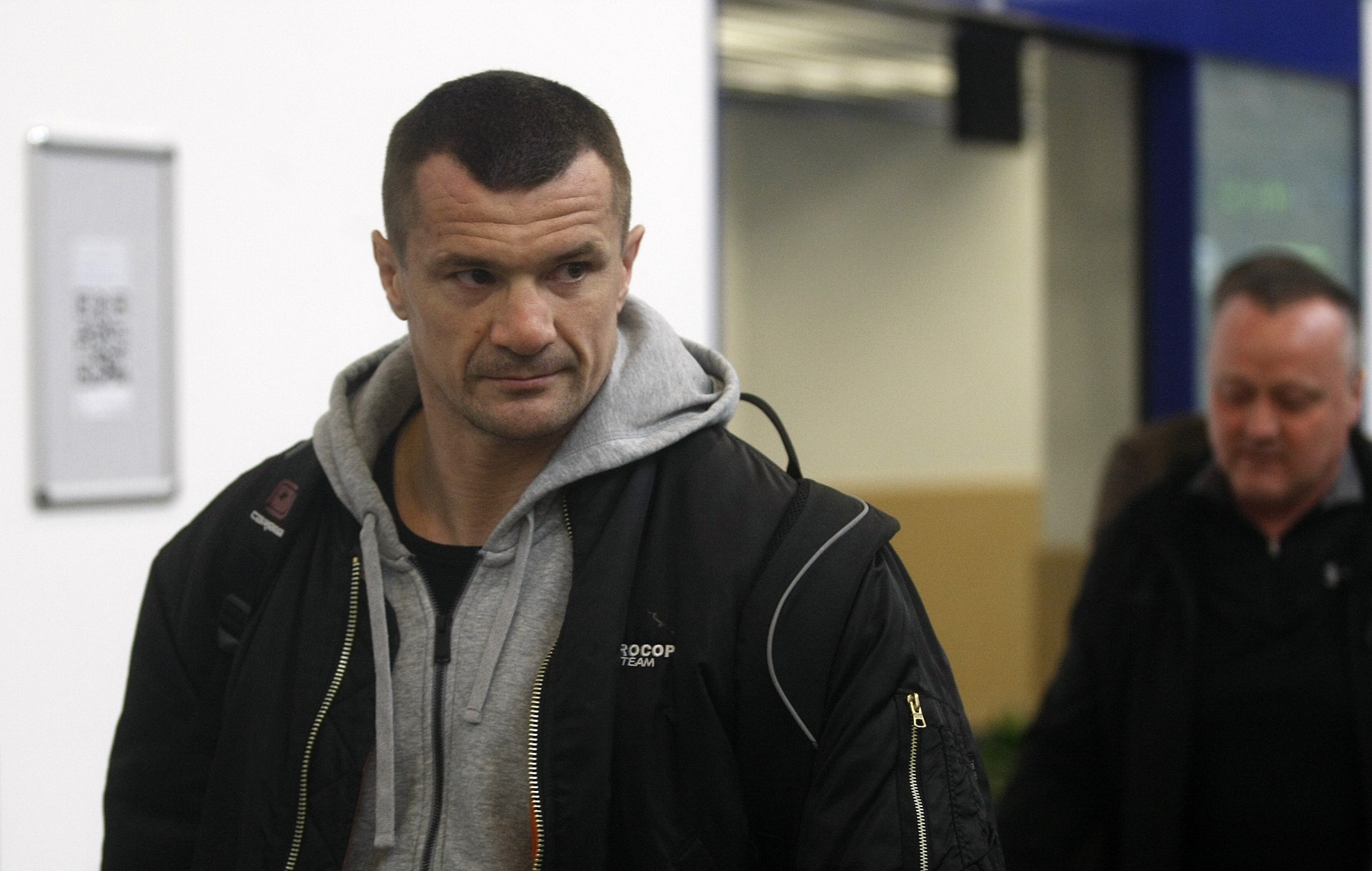 Legendarni "Cro Cop" se javio zbog dešavanja u Beogradu: "Šta ljudi rade za sitne pare, zbog novca su..."