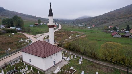 Sjenica, selo Ugao