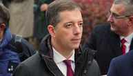 Ministar Đurić upisao se u knjigu žalosti u Ambasadi Crne Gore povodom tragedije na Cetinju