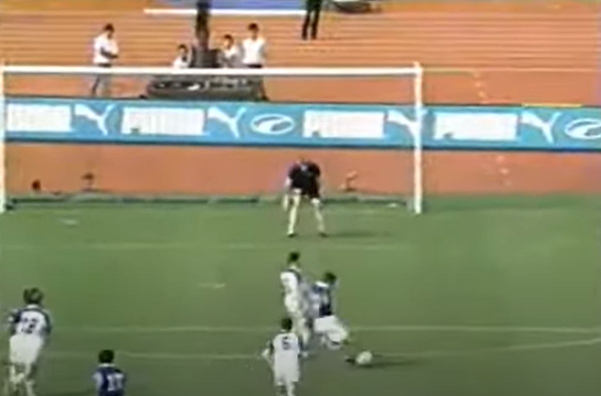 Najstariji fudbaler sveta ima 59 godina i igra svoju 41. aktivnu sezonu, pre 30 je rastužio i Jugoslaviju