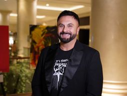 Bata Spasojević izložba slika, Hajat