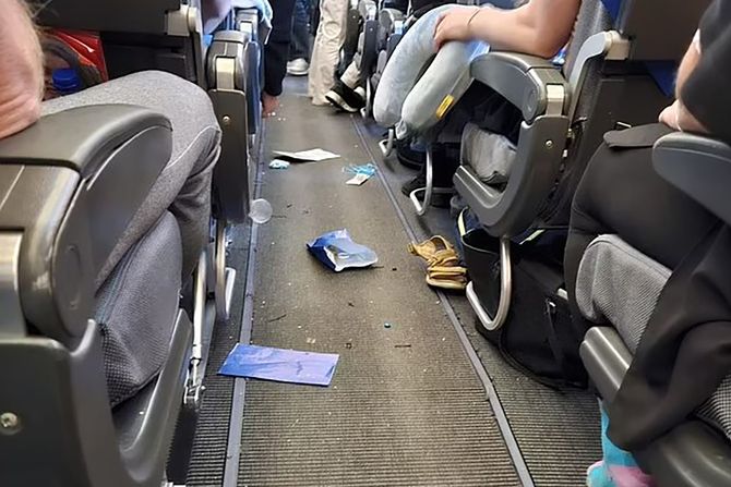 avion turbulencija putnici avion turbulencija putnici