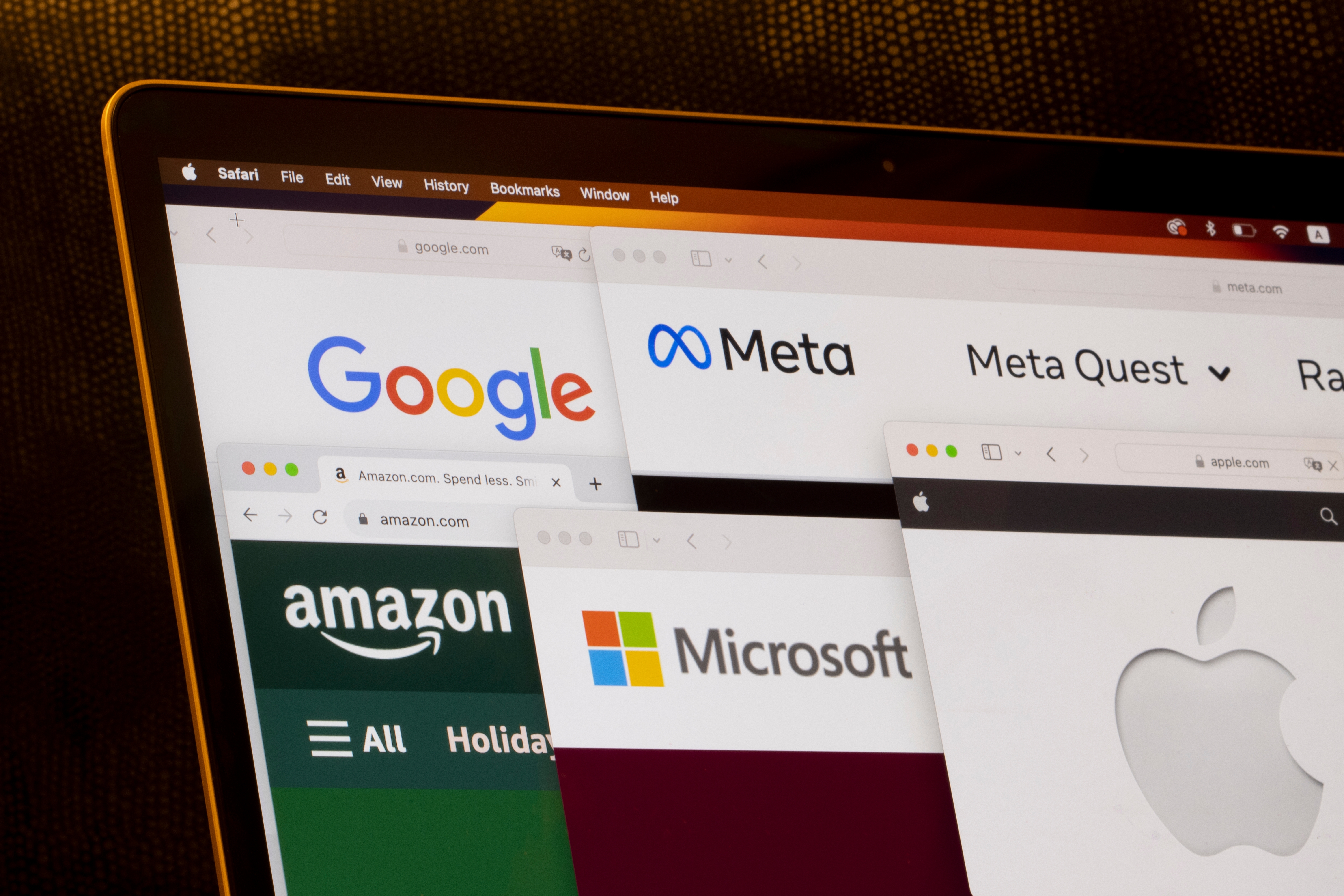 Microsoft, Amazon, Google i Meta uložili više od bilion dolara na AI: Evo zašto ceo svet prati ovaj potez