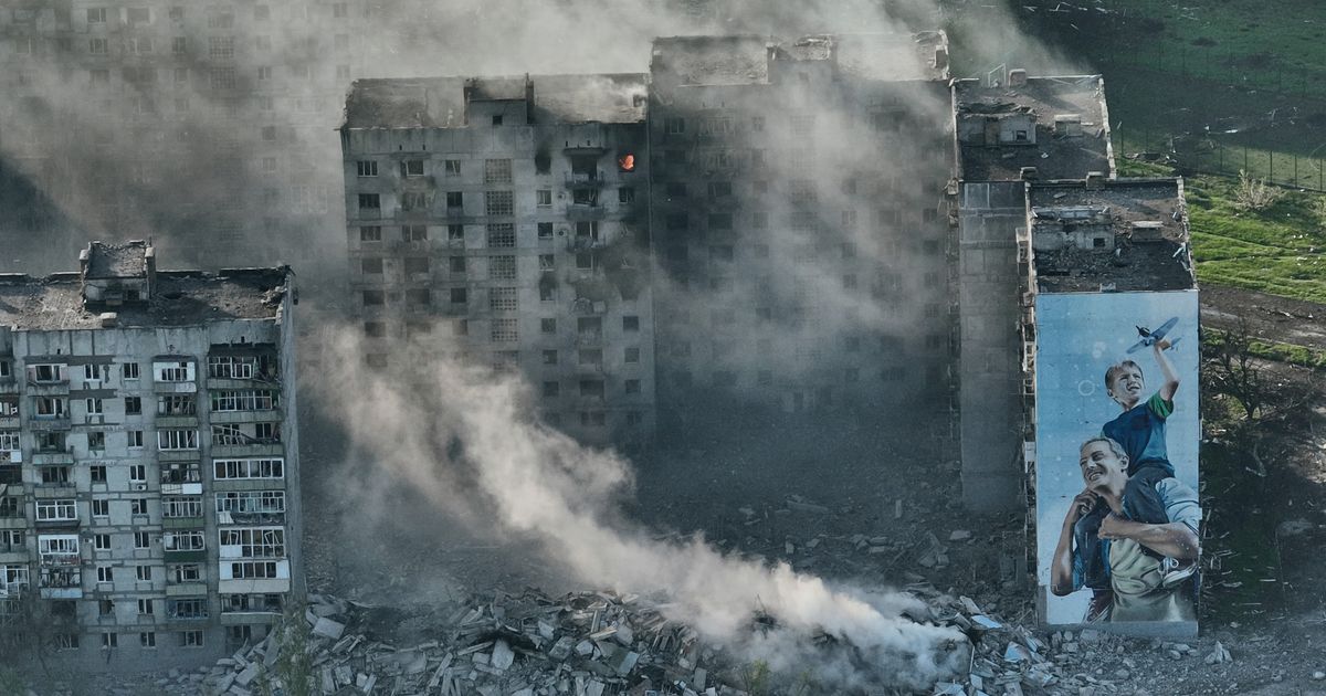 Rusi gađali elektroenergetski objekat u Černigovu: 380.000 ljudi ostalo bez struje