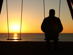 Muškarac, sam, samoća