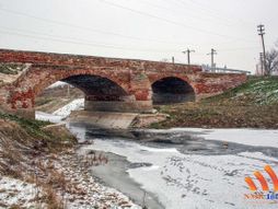 Fenj, Jaša Tomić i Šurjan