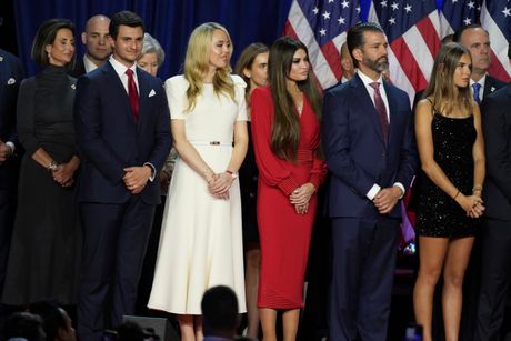 Donald Tramp porodica izborna noć pobeda Donald Tramp porodica izborna noć pobeda