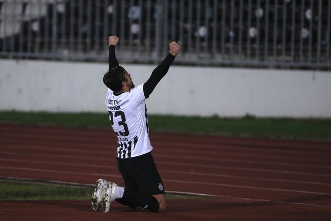 Nemanja Nikolić - FK Partizan