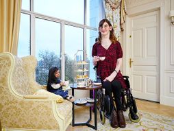 Rumeysa Gelgi, Jyoti Amge, najvišlja i najniža žena