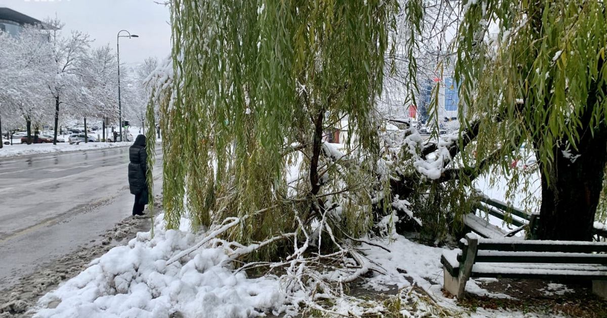 Građanima Sarajeva stiglo upozorenje: Dolazi nevreme, odmah preduzeti neophodne preventivne mere