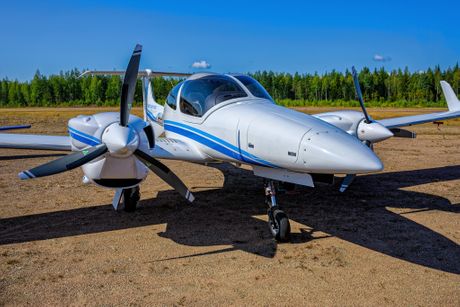 Avion Diamond Aircraft DA 42