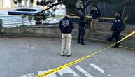 MISTERIOZNA LEPOTICA Policija u Njujorku traga za ženom koja je makazama izbola fotografa