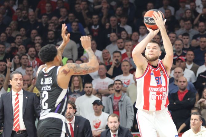 Košarka derbi Evroliga KK Crvena Zvezda KK Partizan