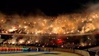 Spektakl u jednom od najvećih derbija sveta, navijači ukrali šou i zapalili stadion