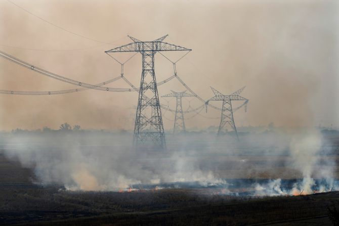 Zagađenje vazduha u Nju Delhiju Zagađenje vazduha u Nju Delhiju