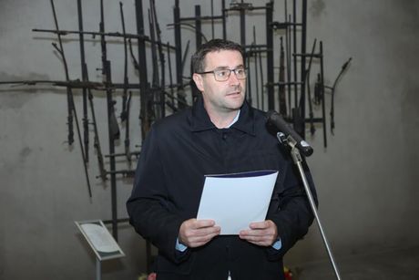 Užice , Obeležena 83. godišnjica eksplozije u Fabrici oružja i opštine