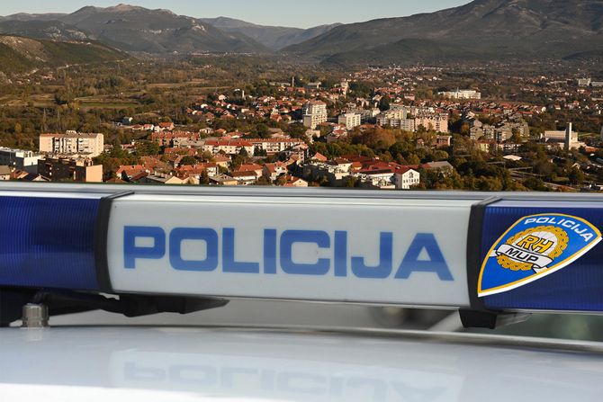 Hrvatska, Knin, policija Hrvatska, Knin, policija