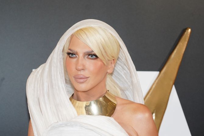 Jelena Karleuša Jelena Karleuša
