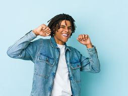 Jakna, tekstas jakna