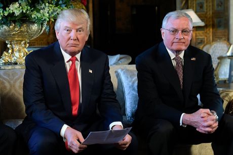 Donald Tramp, Keith Kellogg Donald Tramp, Keith Kellogg