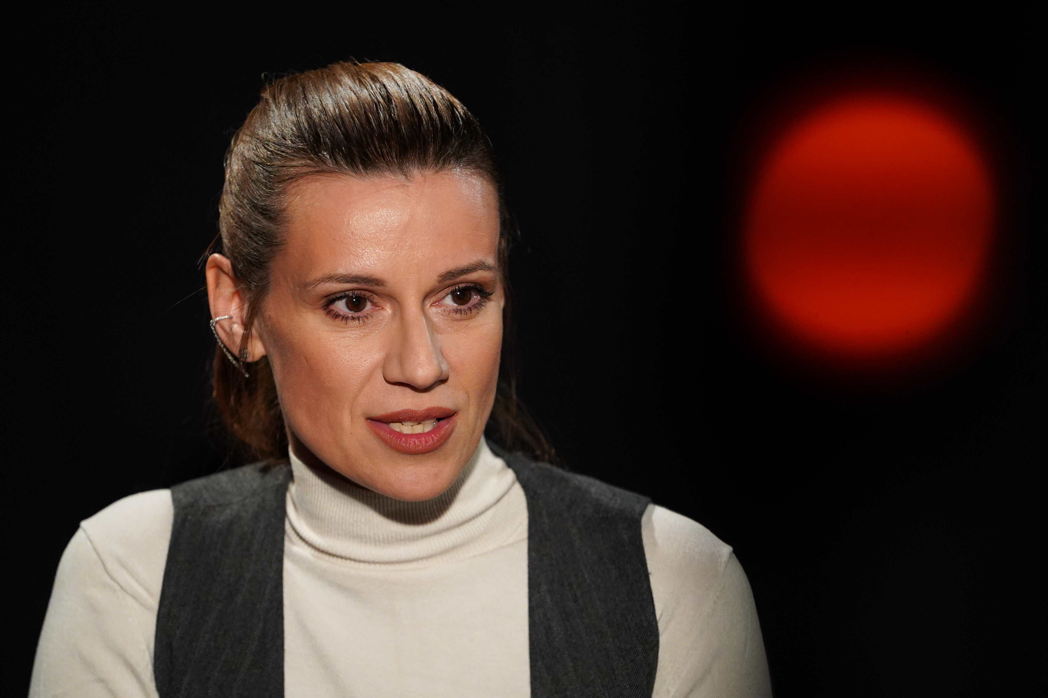 Naša glumica doživela stravično nasilje: Bolno iskustvo najteže podnela njena deca "Burno je odreagovao"