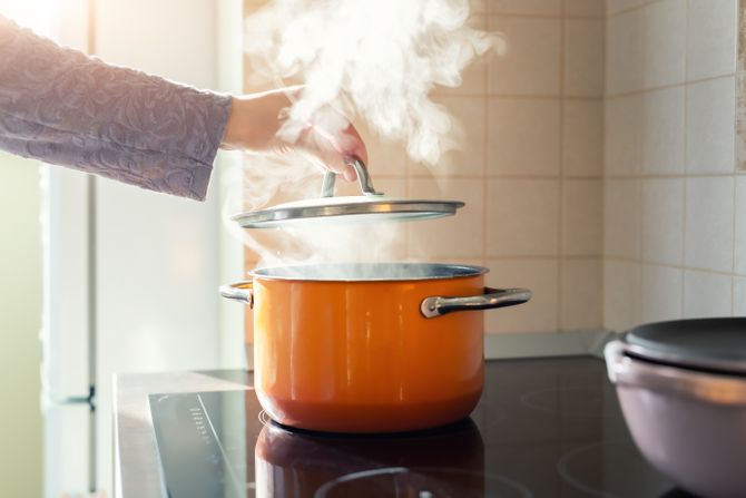 Posuđe kuhinja kuvanje Posuđe kuhinja kuvanje