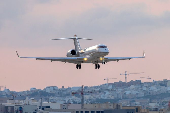 Bombardier Global 6500