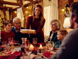 Božić, ručak, porodica