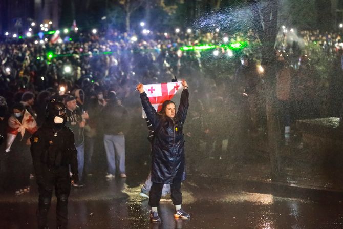 Protesti u Tbislisiju,, Gruzija