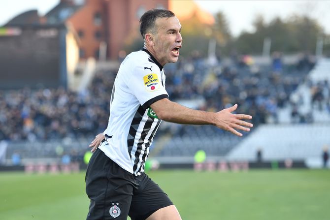 Bibar Natho, FK Partizan