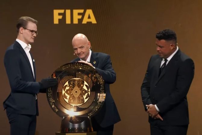 Đani Infantino, FIFA, Ronaldo