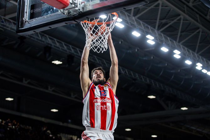 KK Crvena zvezda KK Virtus