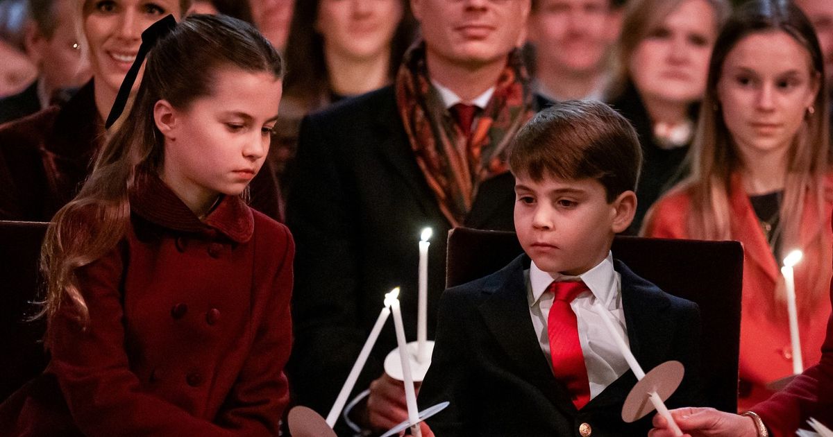 Princeza Šarolt (9) oduševila sve tokom službe na Badnje veče: Jednim potezom pokazala kakva je sestra