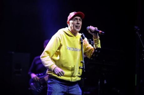 Eksplozivno pop veče 90-ih u punoj mts Dvorani, grupa Tap 011 održala prvi od četiri zakazana koncerta