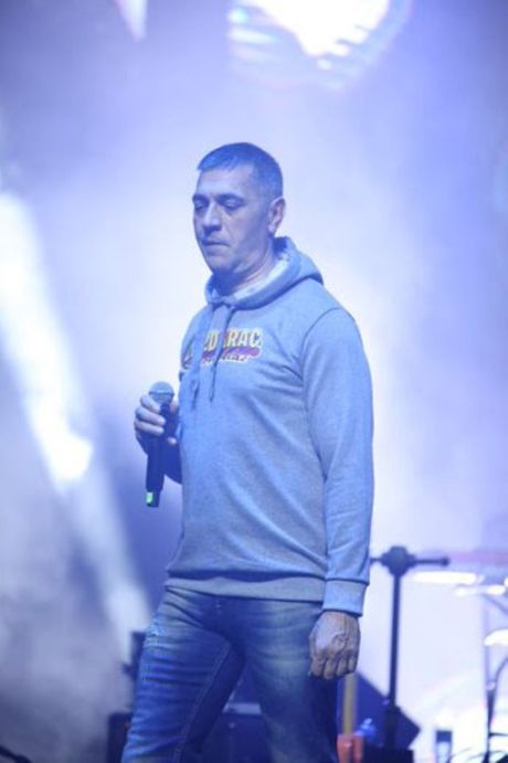 Eksplozivno pop veče 90-ih u punoj mts Dvorani, grupa Tap 011 održala prvi od četiri zakazana koncerta