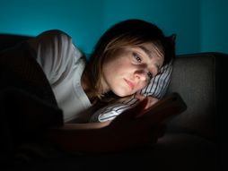 Ekrani, telefon, fokus