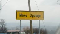 Potresno u Malom Orašju: Na mestu ubistva zatekli smo samo ovo, tuga se oseća na svakom koraku