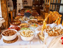 ručak, večera, srpska kuhinja, srpska hrana, srpska večera, srpski ručak