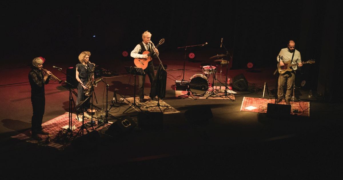 Nezadrživa emocija i gromoglasni aplauzi: Rundek i Ekipa održali drugi koncert u Beogradu