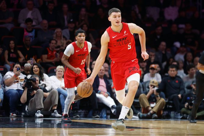 Nikola Jović Nikola Jović
