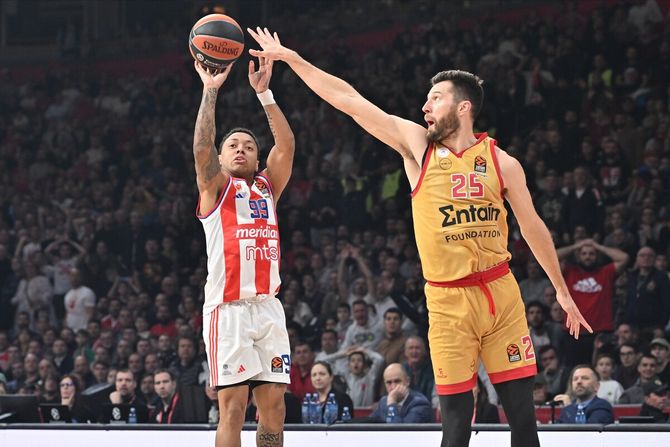 Saša Vezenkov KK Olimpijakos