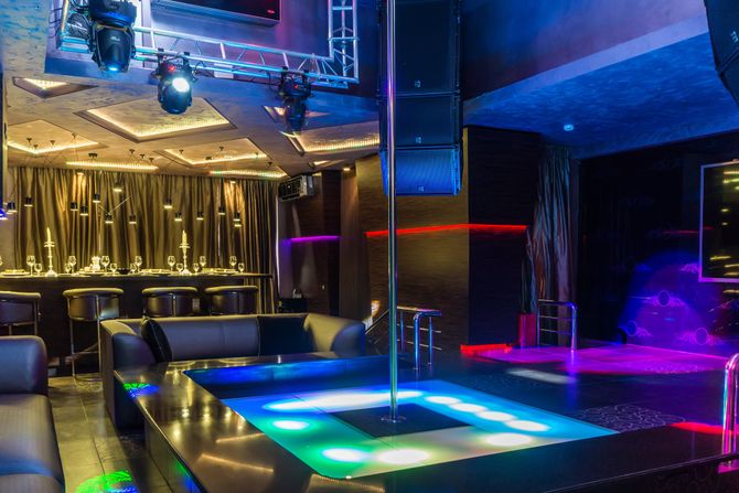 Striptiz bar Striptiz bar