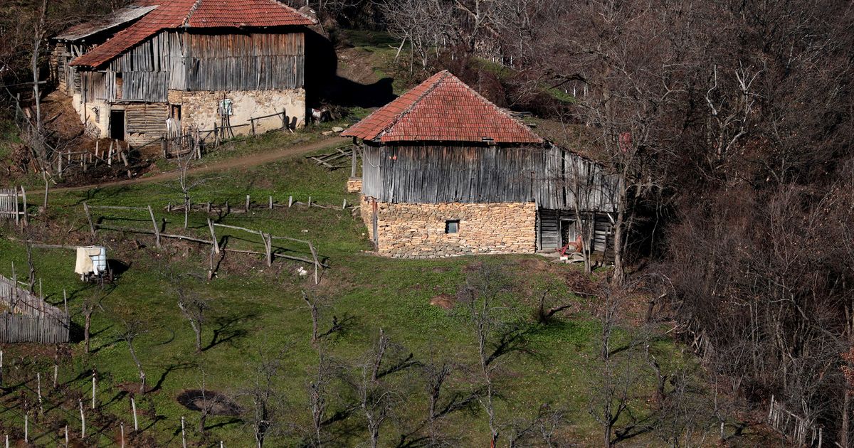 Vučić: Za infrasturkturu u Brusu ulažemo šest miliona evra, kao ceo bužet opštine