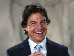 Tom Kruz dobio nagradu za doprinos i posvećenost američkoj mornarici kroz njegov filmski rad