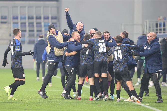 Fudbal Liga Konferencija FK TSC Bačka Topola FK Noah