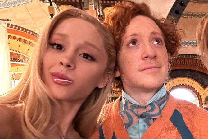 Itan Slajter Arijana Grande Itan Slajter Arijana Grande