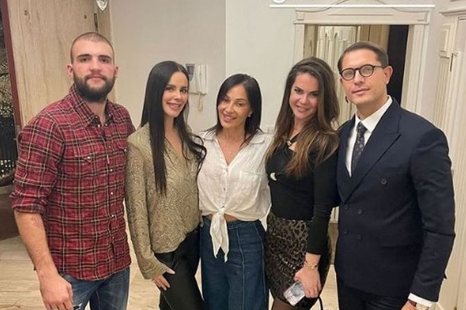 Veljko Ražnatović, Ceca Veljko Ražnatović, Ceca