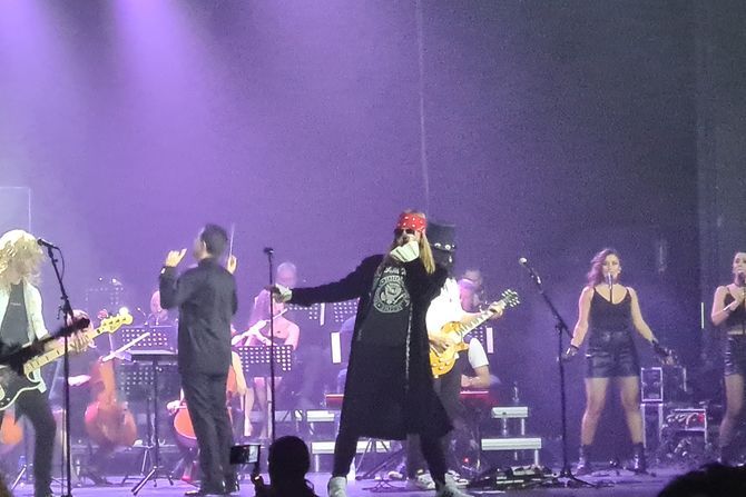 Jailbreak i Zrenjaninska filharmonija održali koncert u mts Dvorani