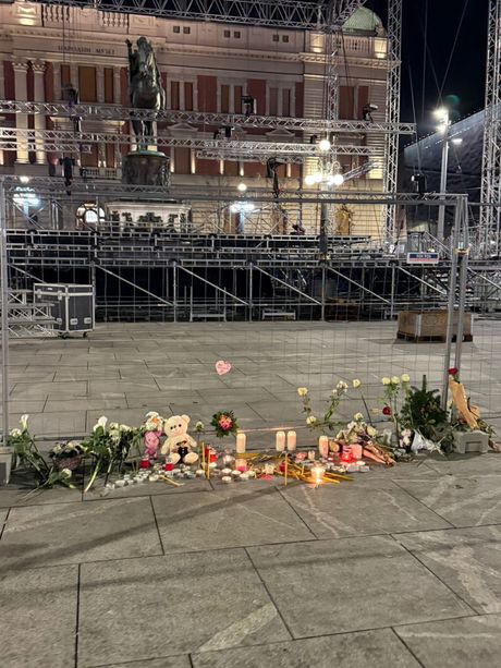 Beograd , poruke u Beogradu stradalima u Zagrebu Beograd , poruke u Beogradu stradalima u Zagrebu