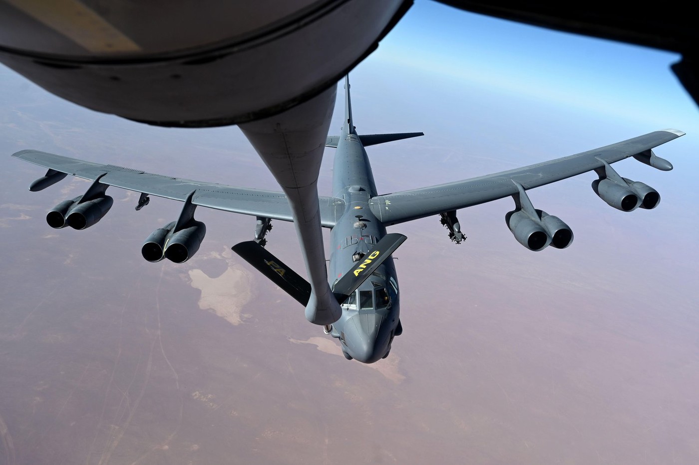 Nema preživelih u padu B-52 u Kaliforniji: Poginulo svih osmoro članova posade bombardera